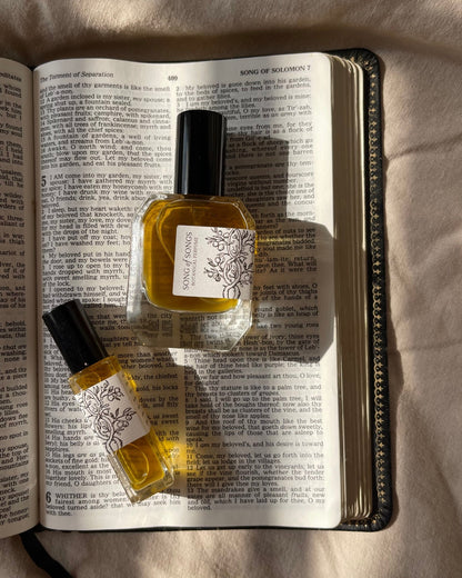 Biblical Perfume Song of Solomon front clear bottle